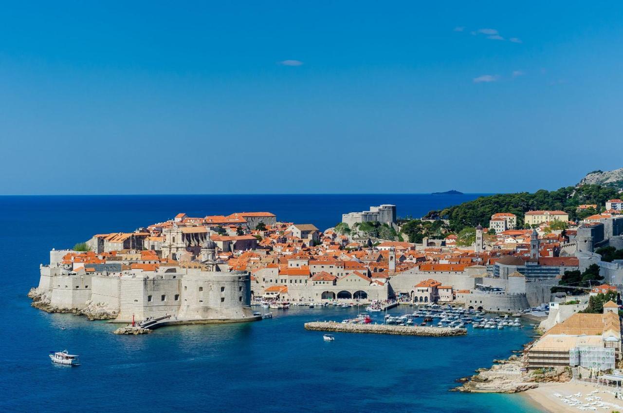 Amorino Of Dubrovnik
